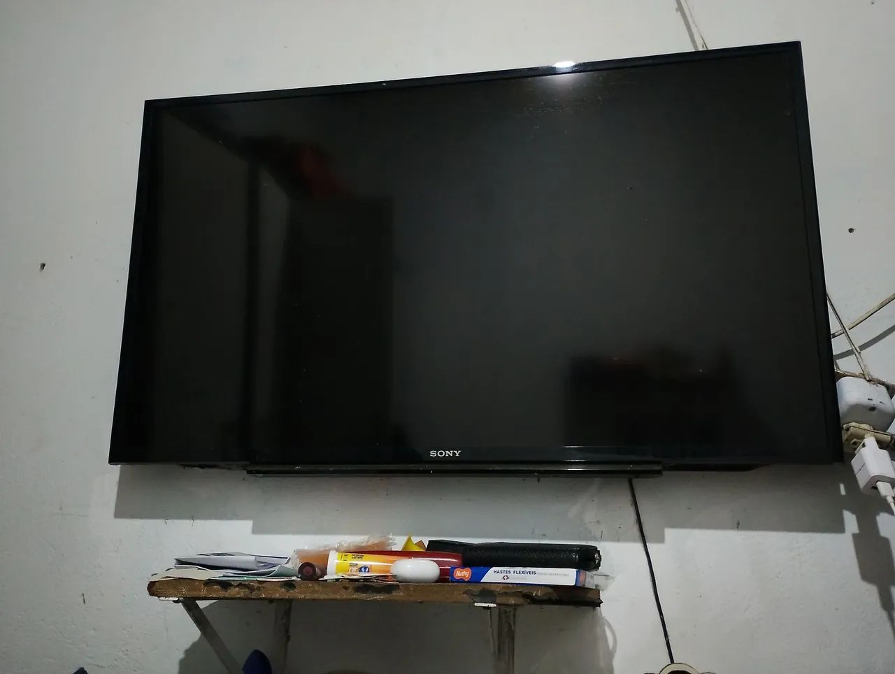 Vendo smart tv 43 polegadas parou de funcionar por falta de uso 
