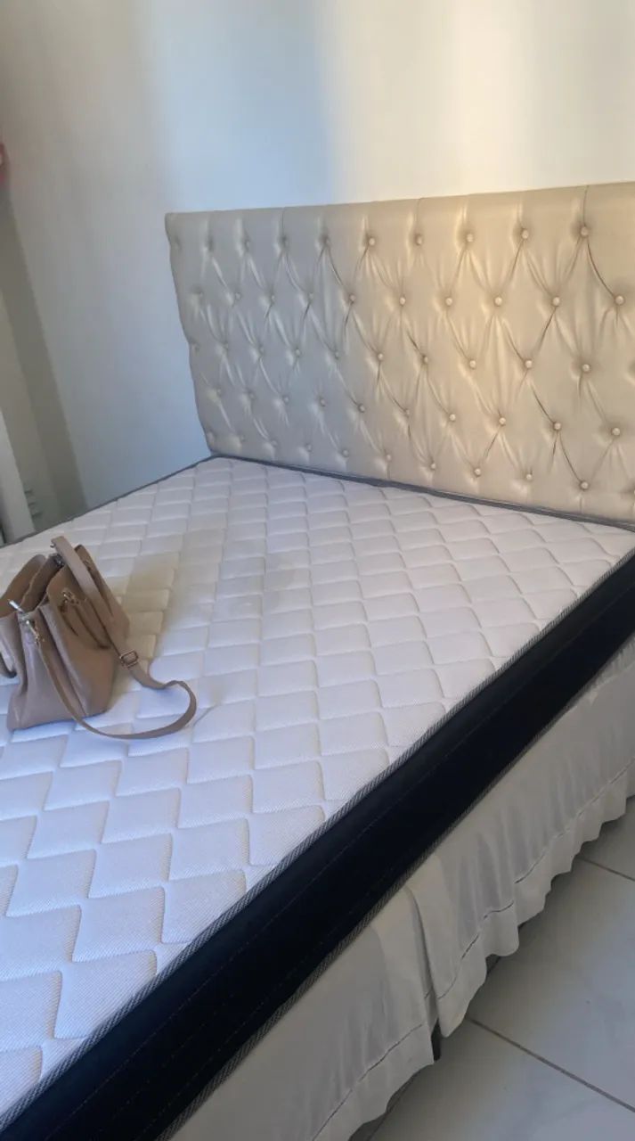 CAMA BOX CASAL COM CABECEIRA CAPITONÊ