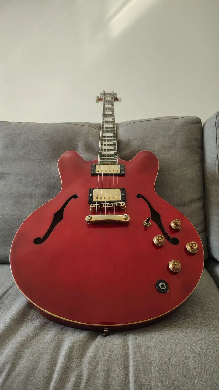 Guitarra Benson ES 335