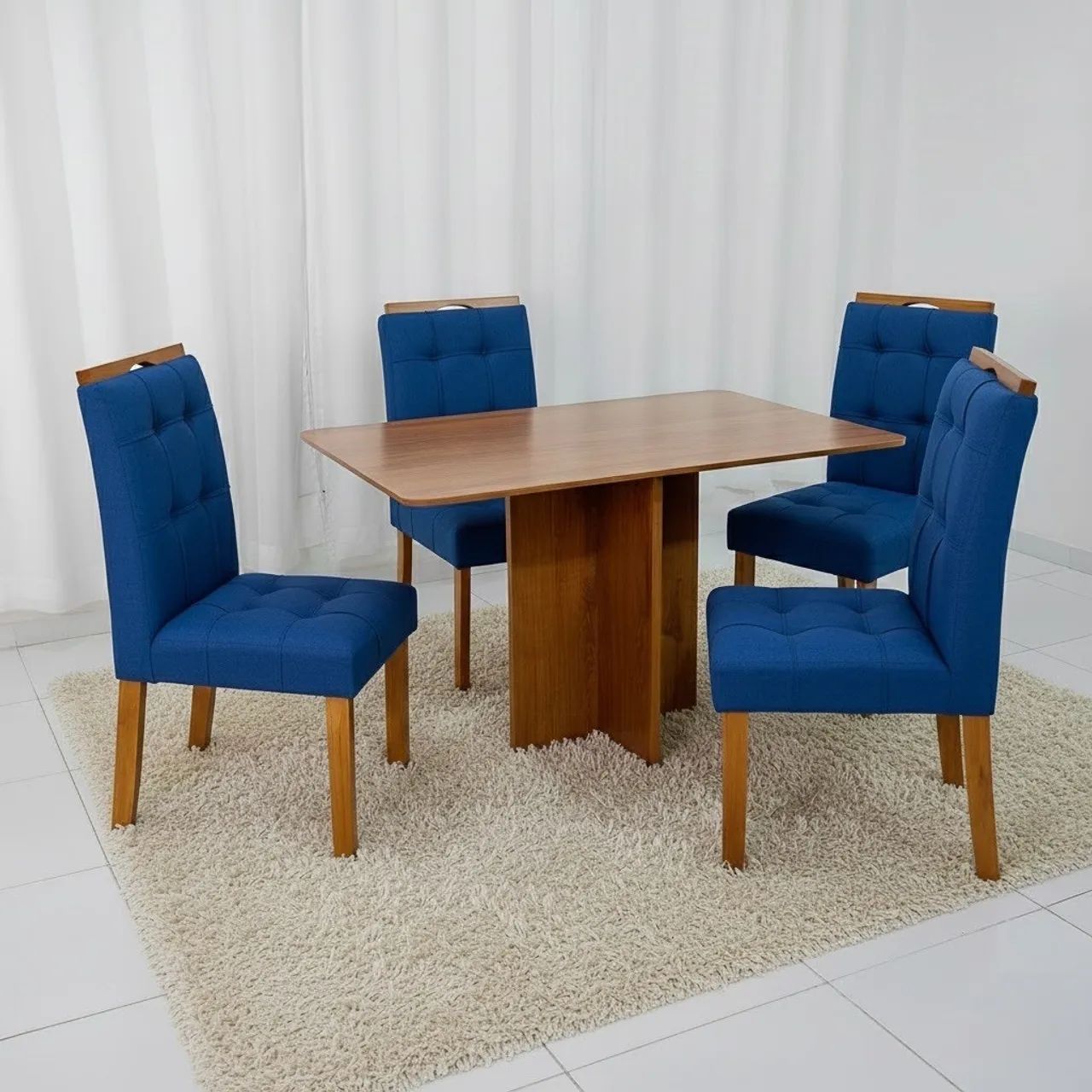 Mesa de Jantar 120 (Tampo s/ vidro)  com 4 Cadeiras - Foto 2