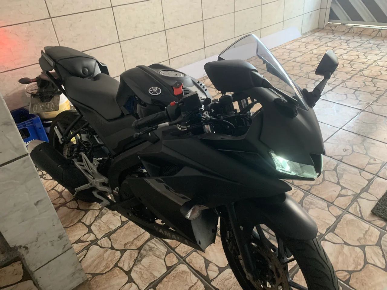 R15 2024  - Foto 3