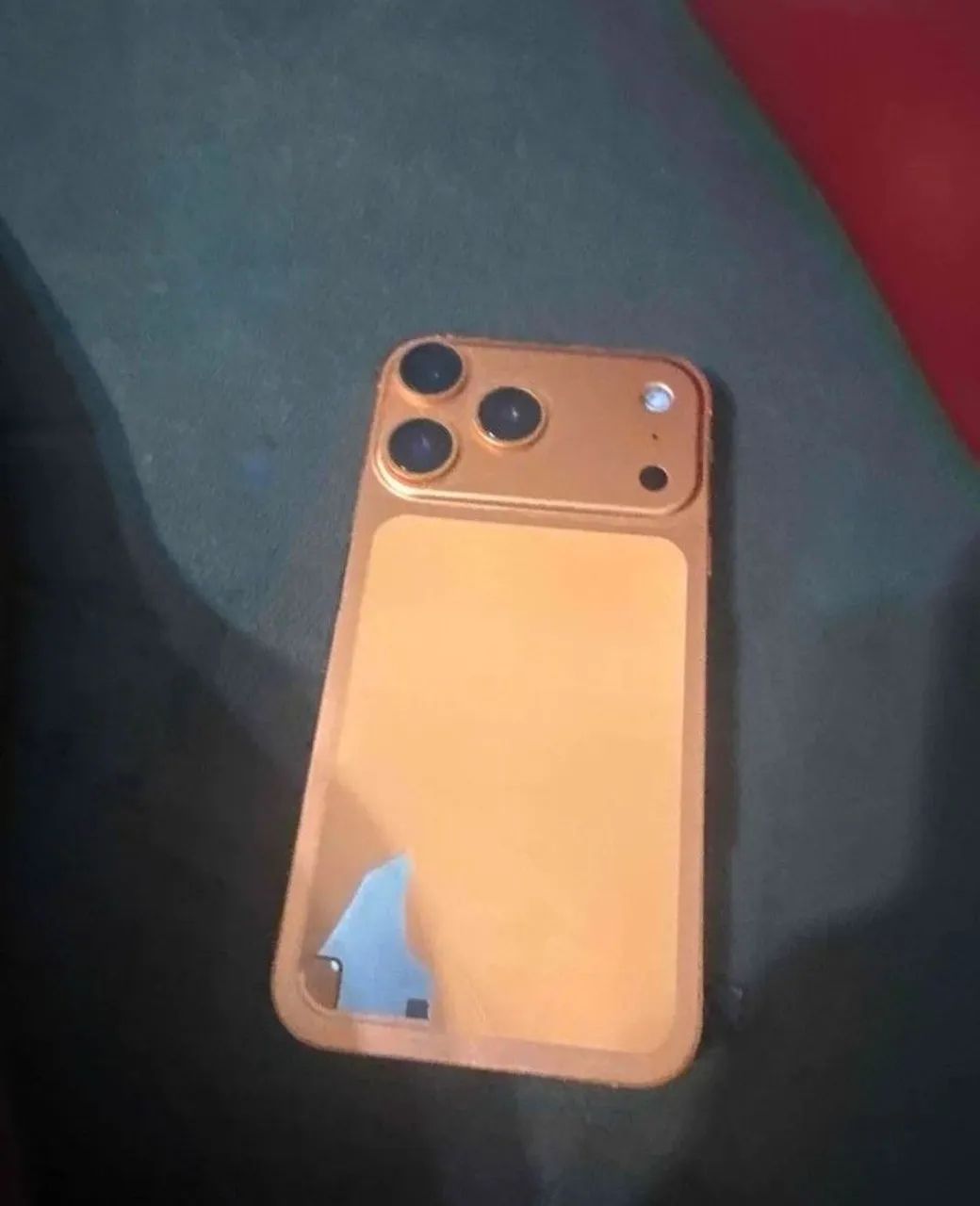 iPhone 11 na carcaça do 17 - Foto 2