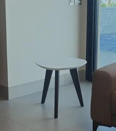Mesa Lateral Pucci