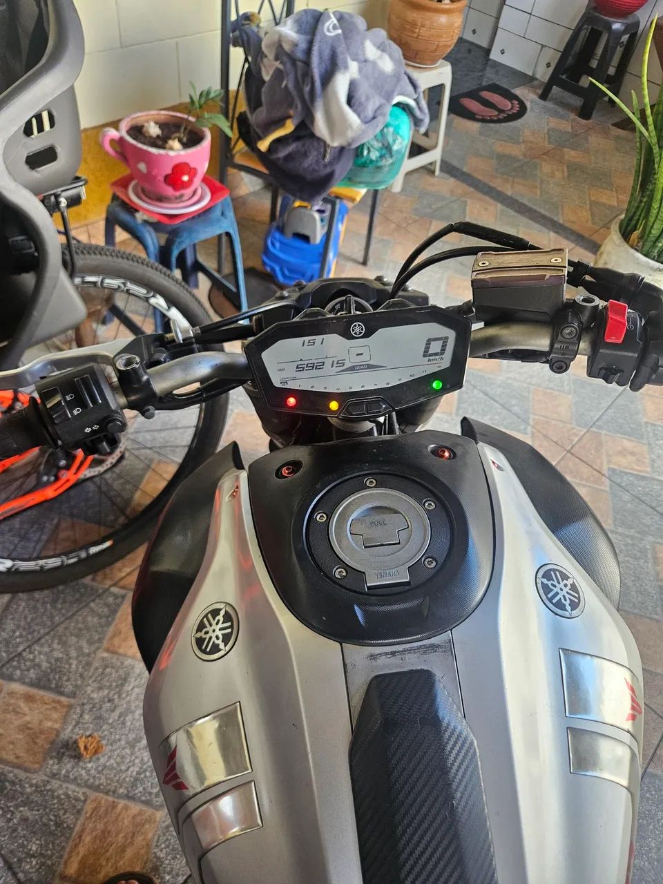 Yamaha MT07  - Foto 4