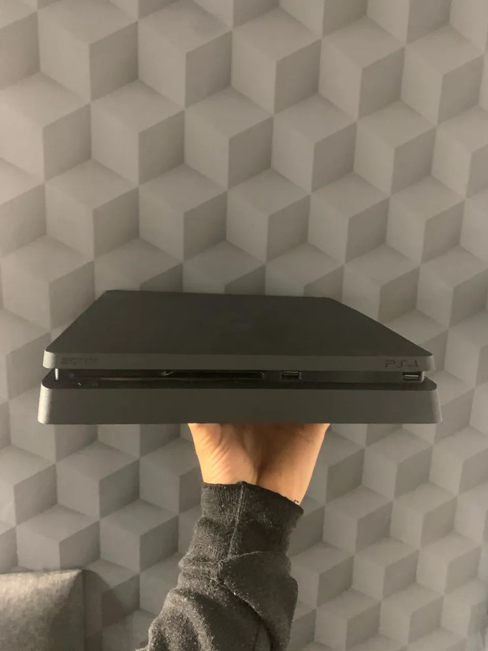 Ps4 slim