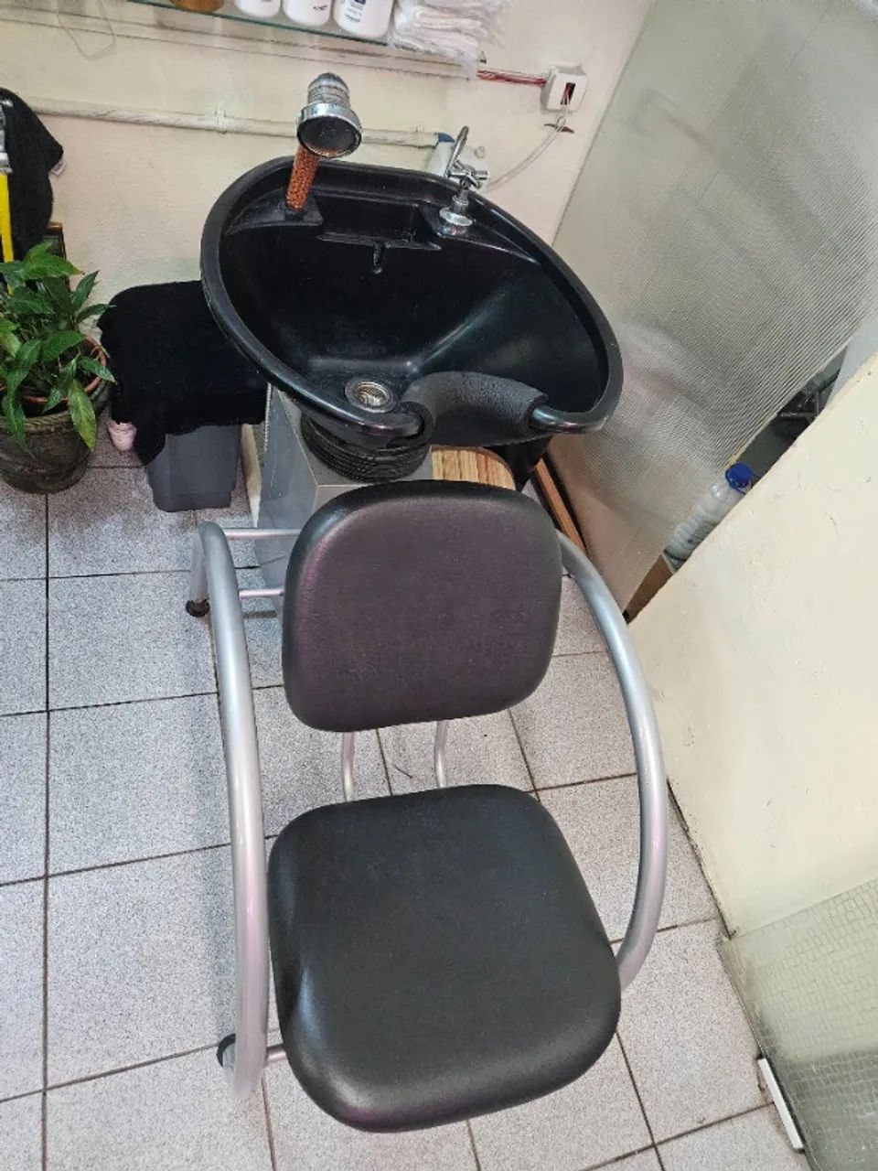 Lavatório salão de beleza