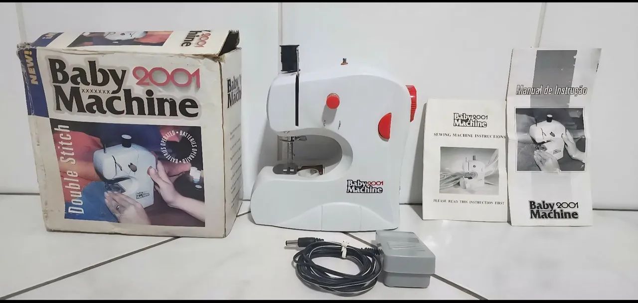 Mini máquina de costura Baby Machine 2001