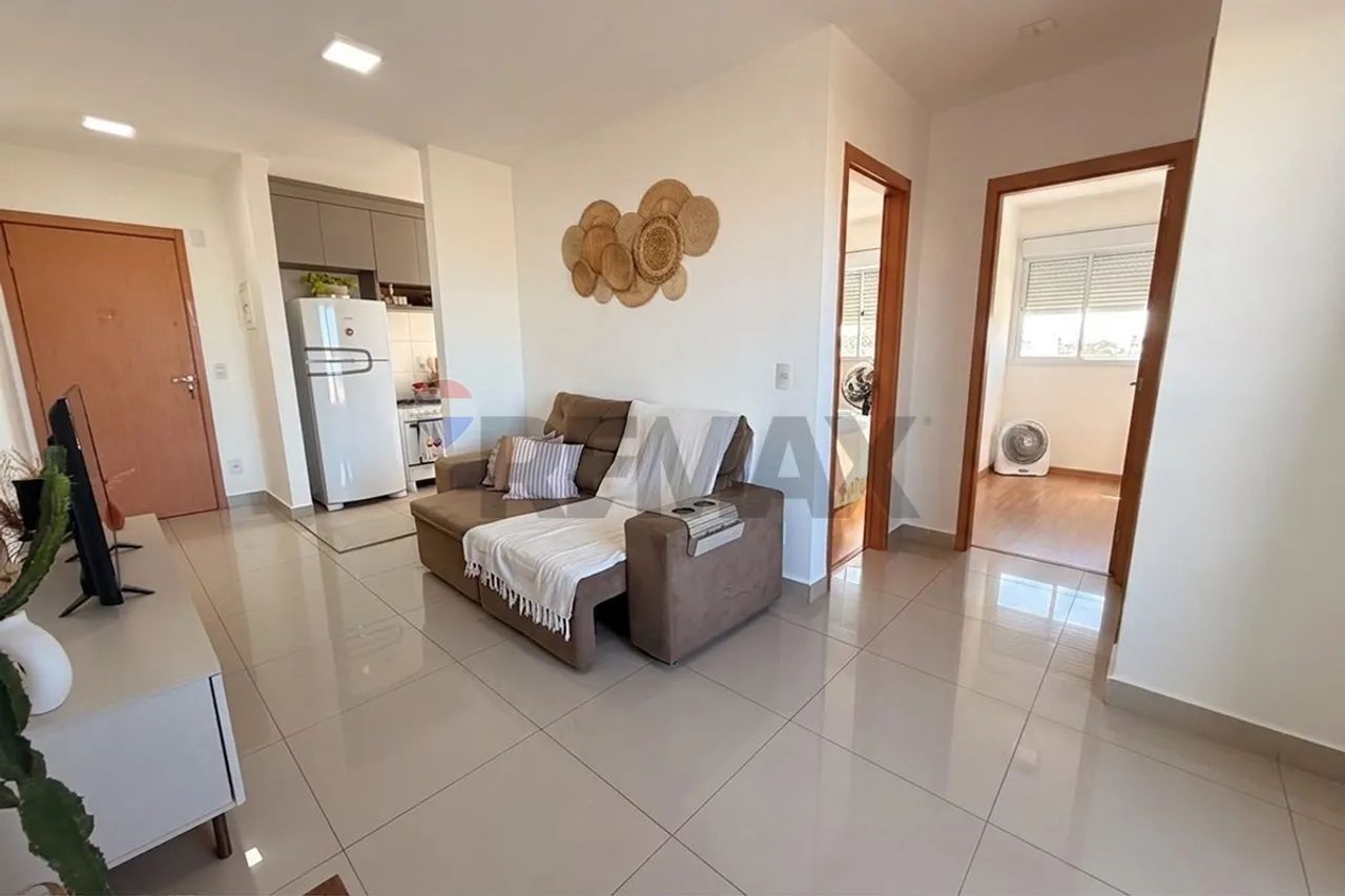 Apartamento Planalto 2 Quartos Vaga Coberta - Foto 2