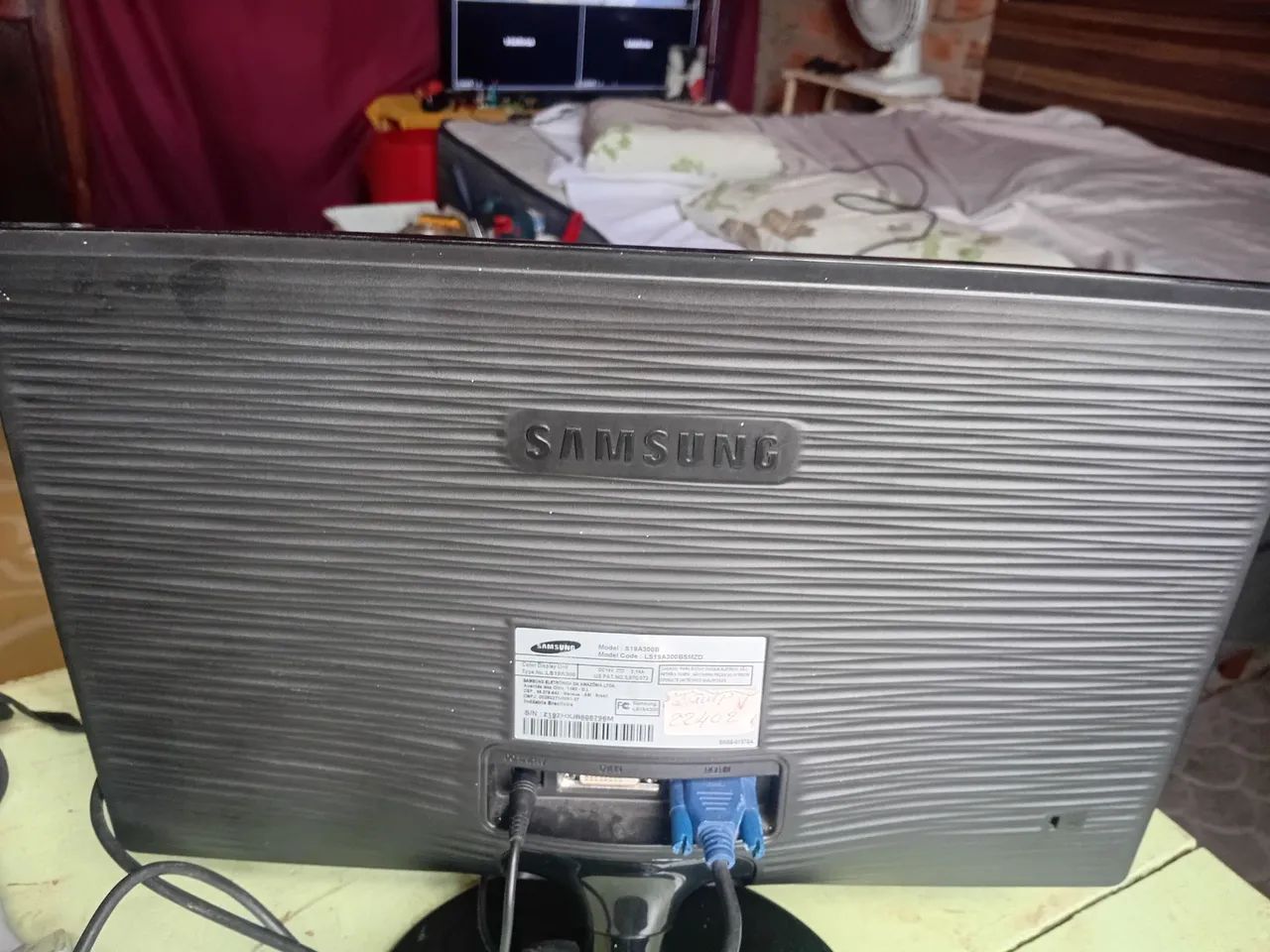 Monitor Samsung 19" apenas 80,00 - Foto 5