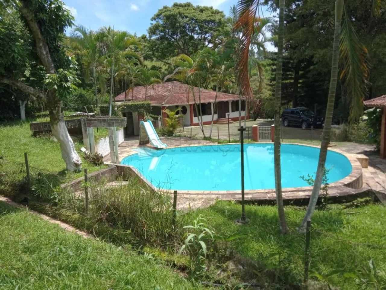 Linda Chácara em Jambeiro - Foto 4