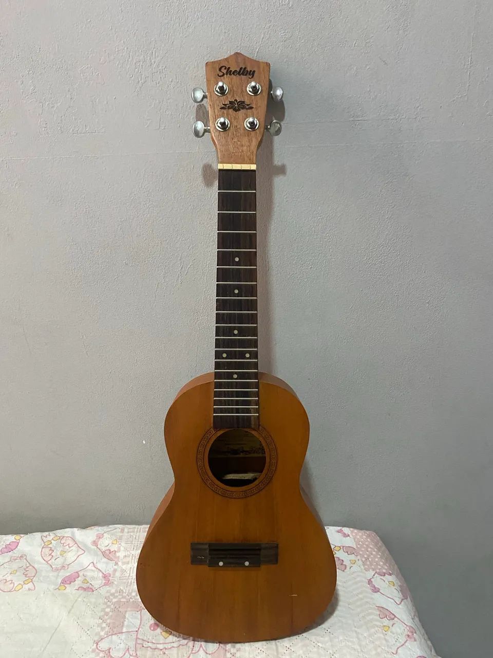 Ukulele Shelby Usado 