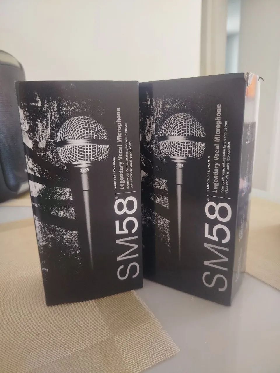 Kit com 2 Microfones SM58 - Foto 2