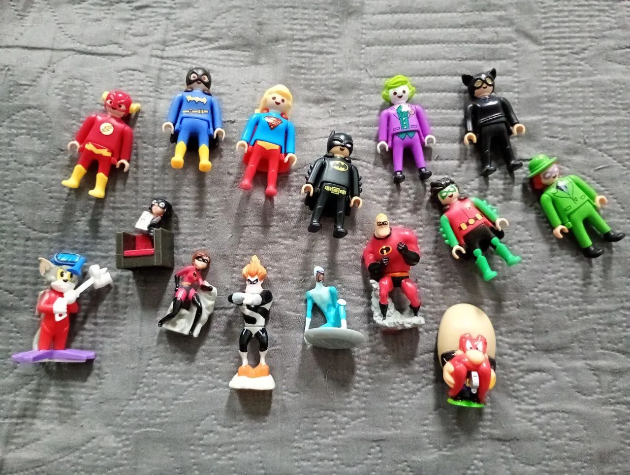 Lote Miniaturas Kinder Ovo