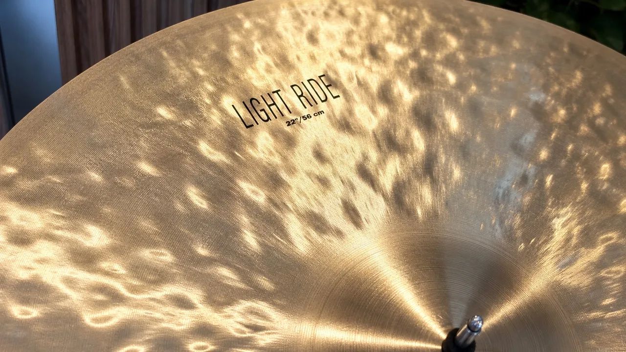 Zildjian K Light Ride 22? - NOVO | Sem uso | 2327g - Foto 2