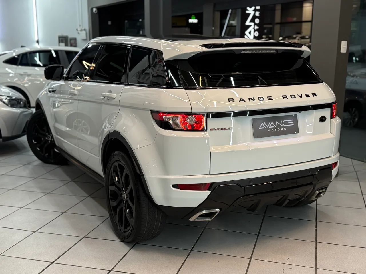 Land Rover Range Rover Evoque Dynamic 2.0 AUT 5P 2012 - Foto 4