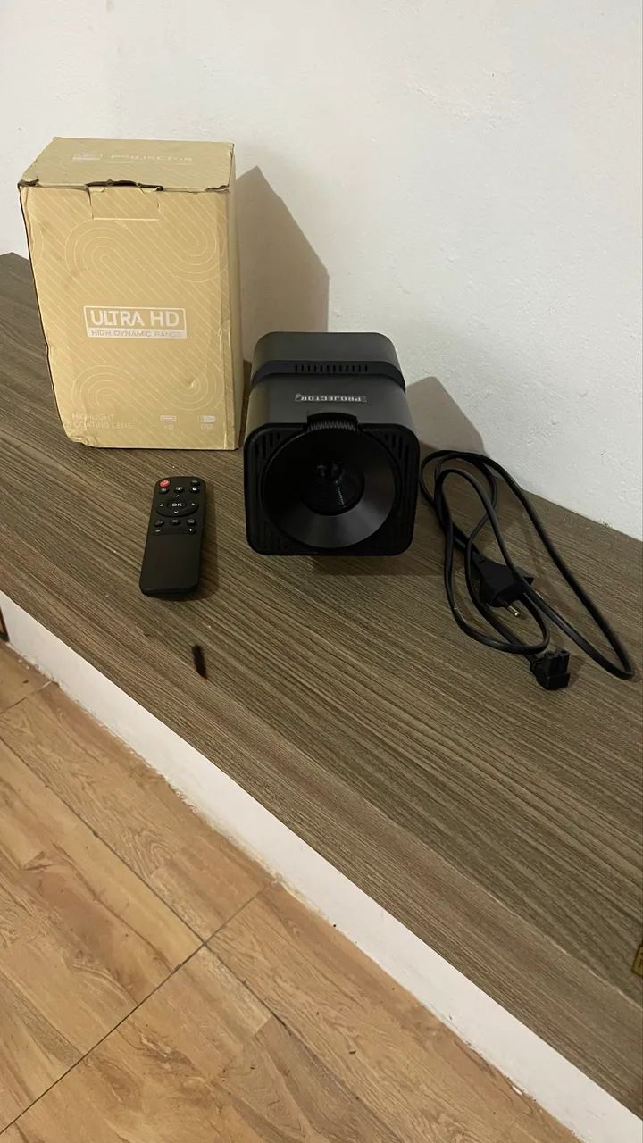 Projector HY320 Full HD