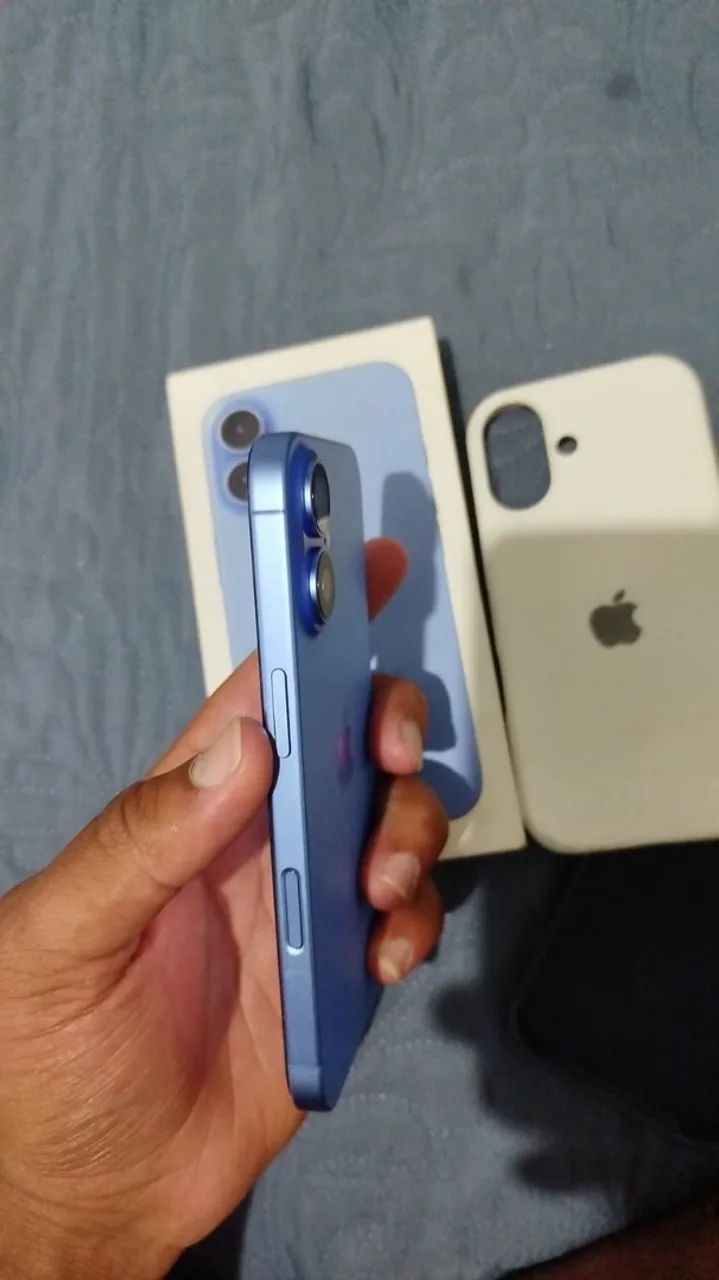 iPhone 16  - Foto 3