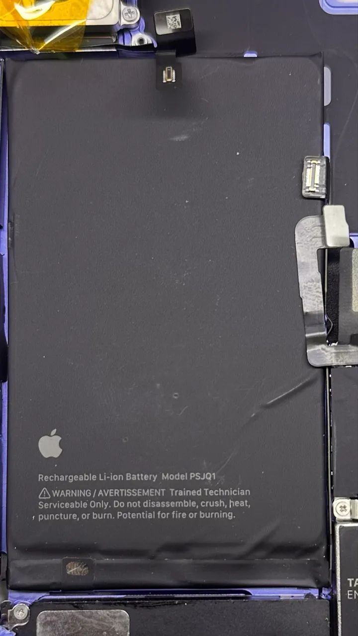 Bateria iPhone 16 - RETIRADA