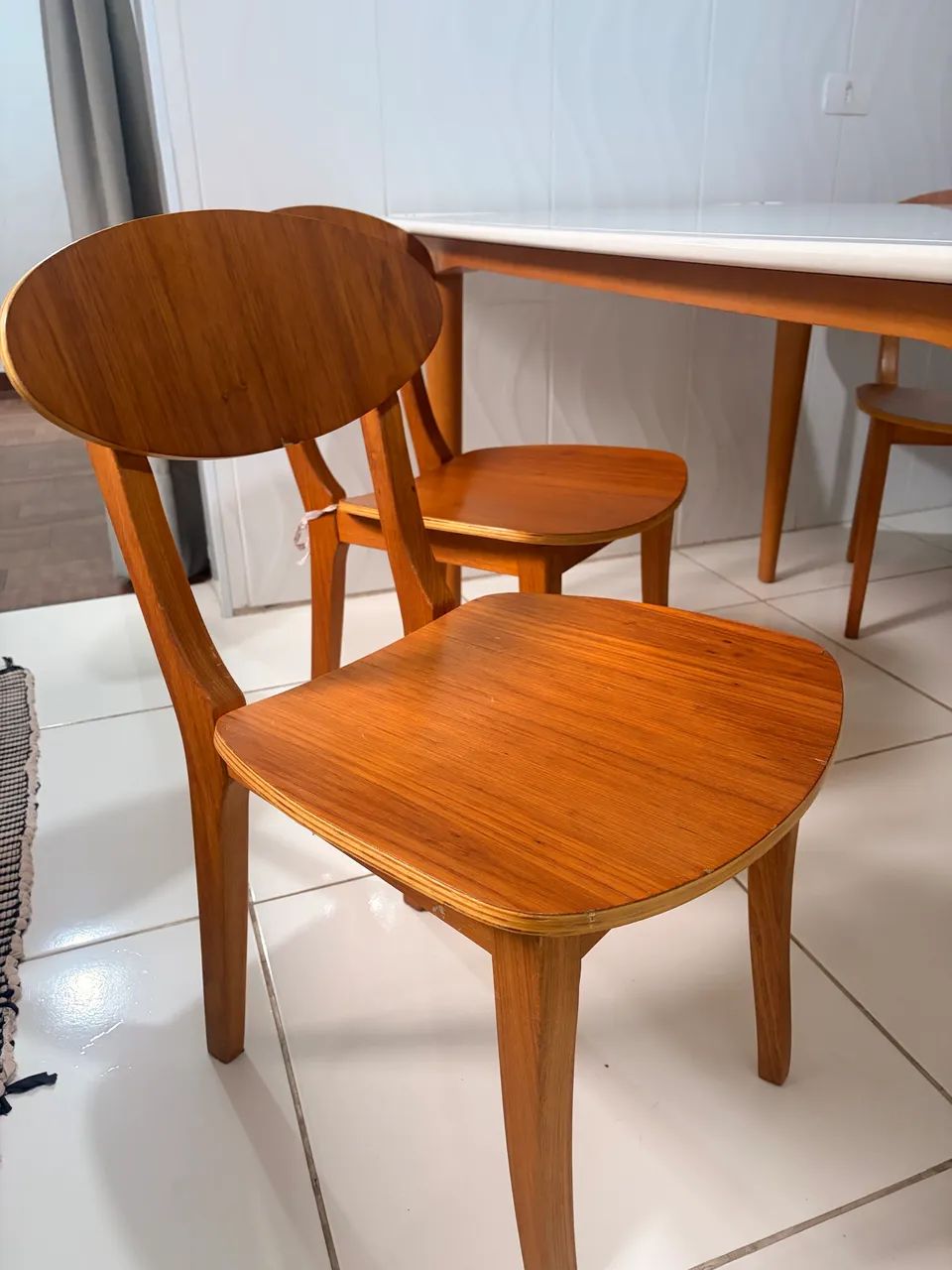 Mesa de jantar moderna e elegante  - Foto 3