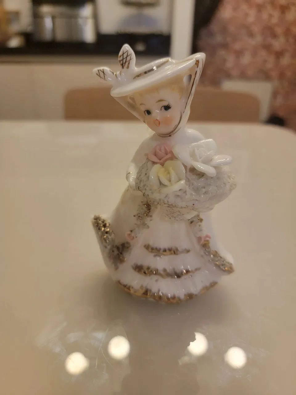 Boneca miniatura de Porcelana 