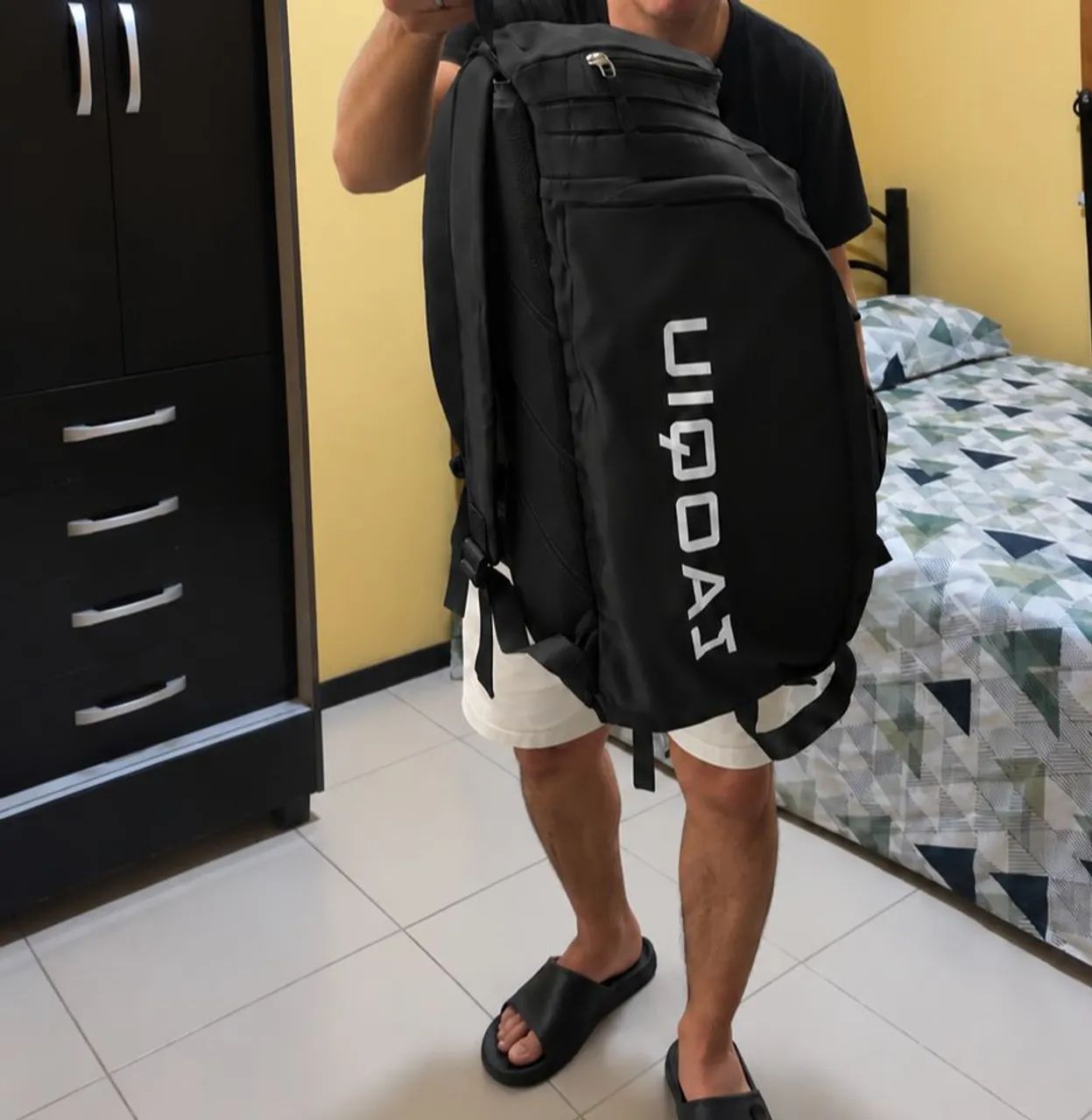 Mochila Nova Preta Grande e Resistente - Multiuso