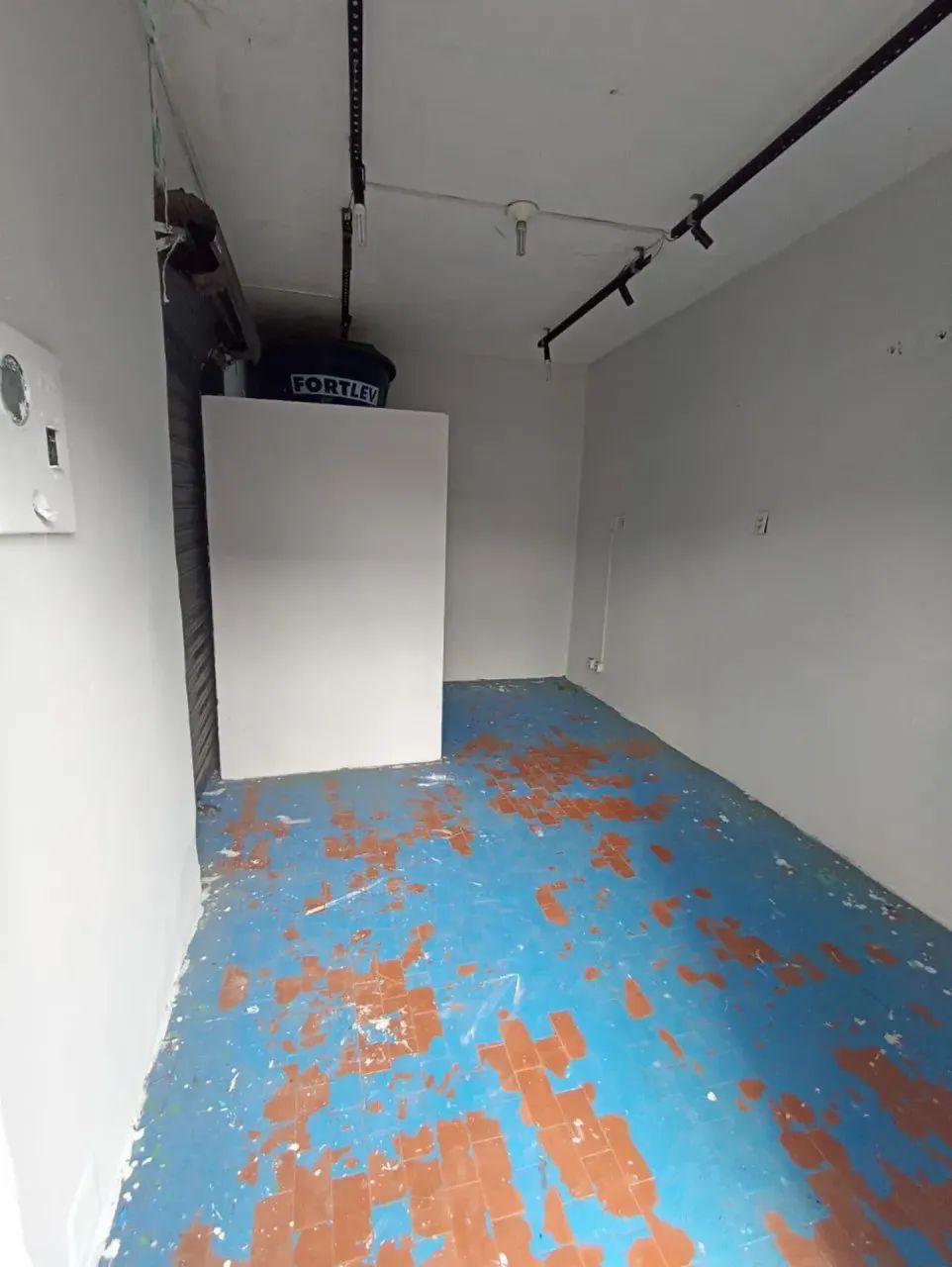 Ponto comercial/Loja/Box para aluguel possui 20 metros quadrados com 1 quarto - Foto 3