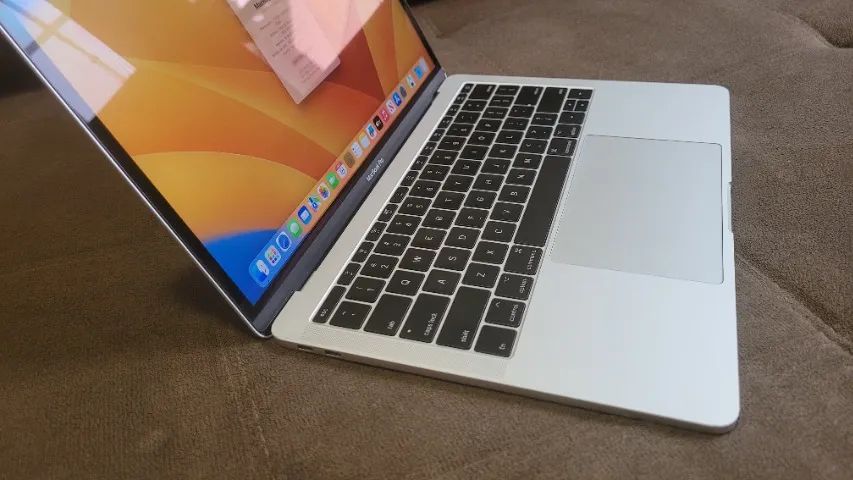 MacBook Pro 13
