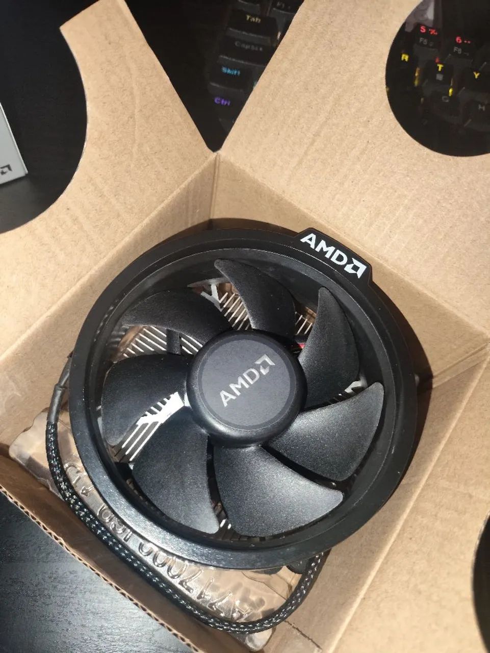 Ryzen 5 5600GT - Foto 3