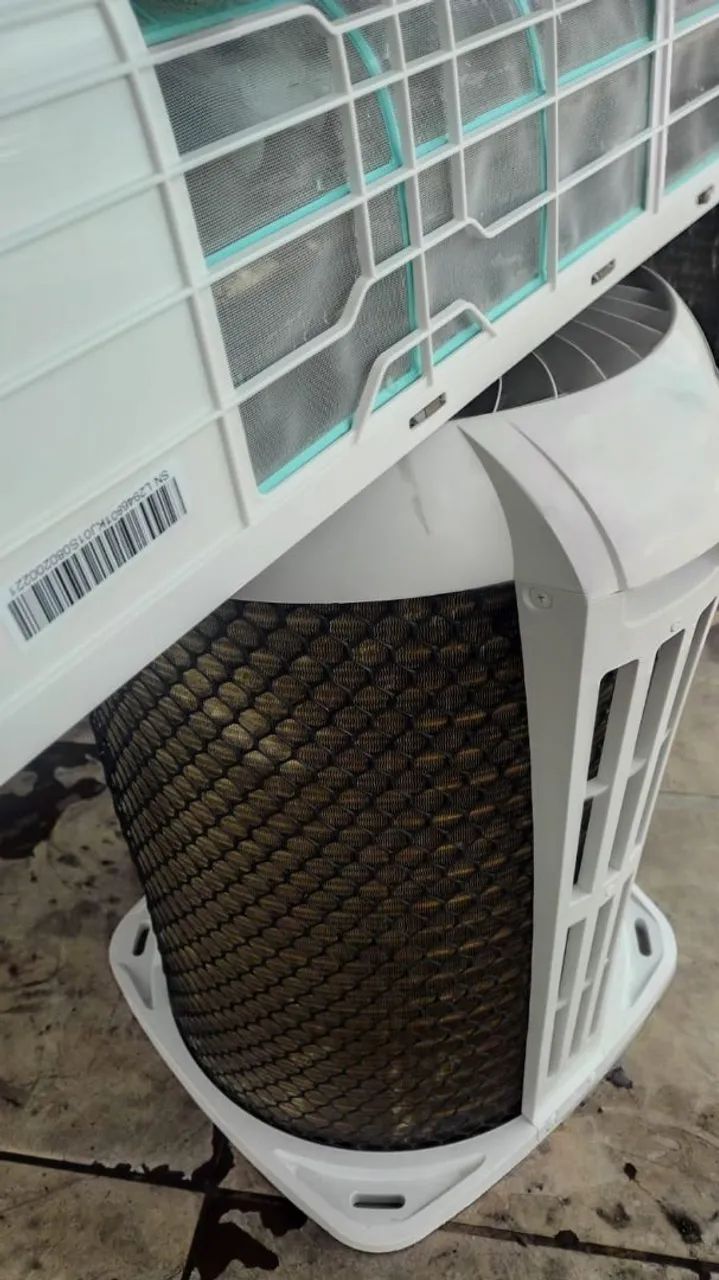 Ar condicionado 12 mil Btus! Semi novo com instalação - Ar