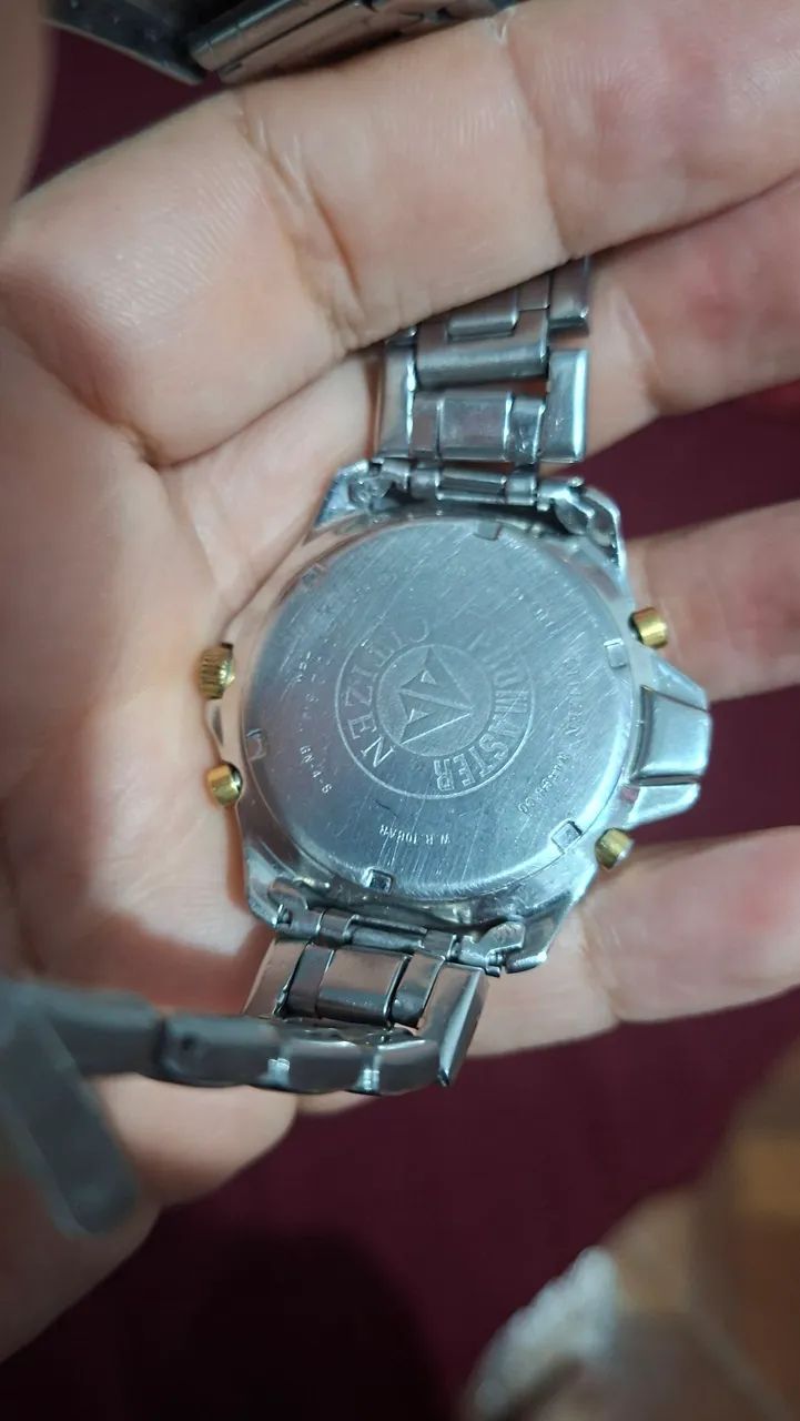 Vendo Relógio citizen temperatura funcionando perfeitamente  - Foto 4