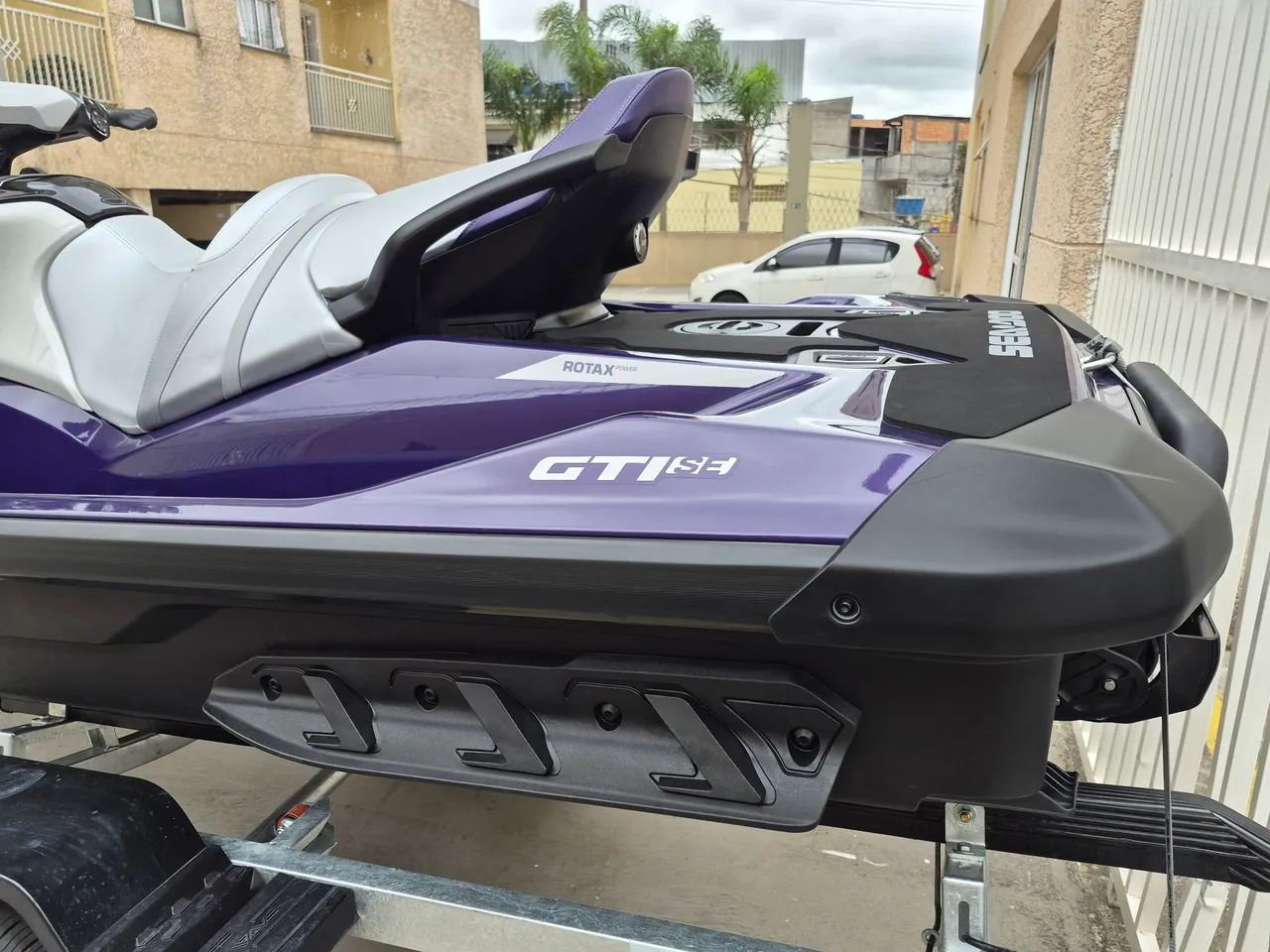 JET SKI SEA-DOO GTI 170SE 2025 C/ SOM E CARRETA - Foto 12