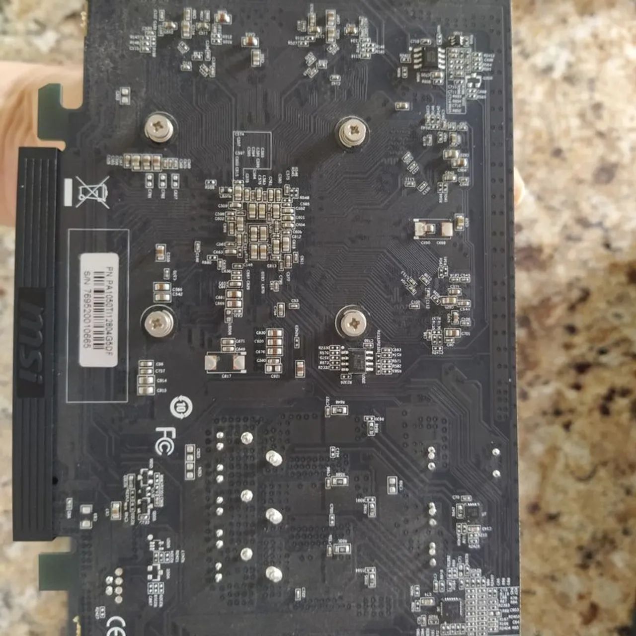 1050 ti 4 GB 128 bits - Foto 2