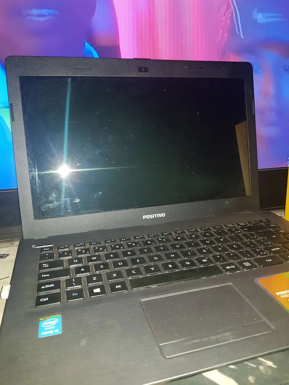 Notebook + celular (APENSAS TROCA)