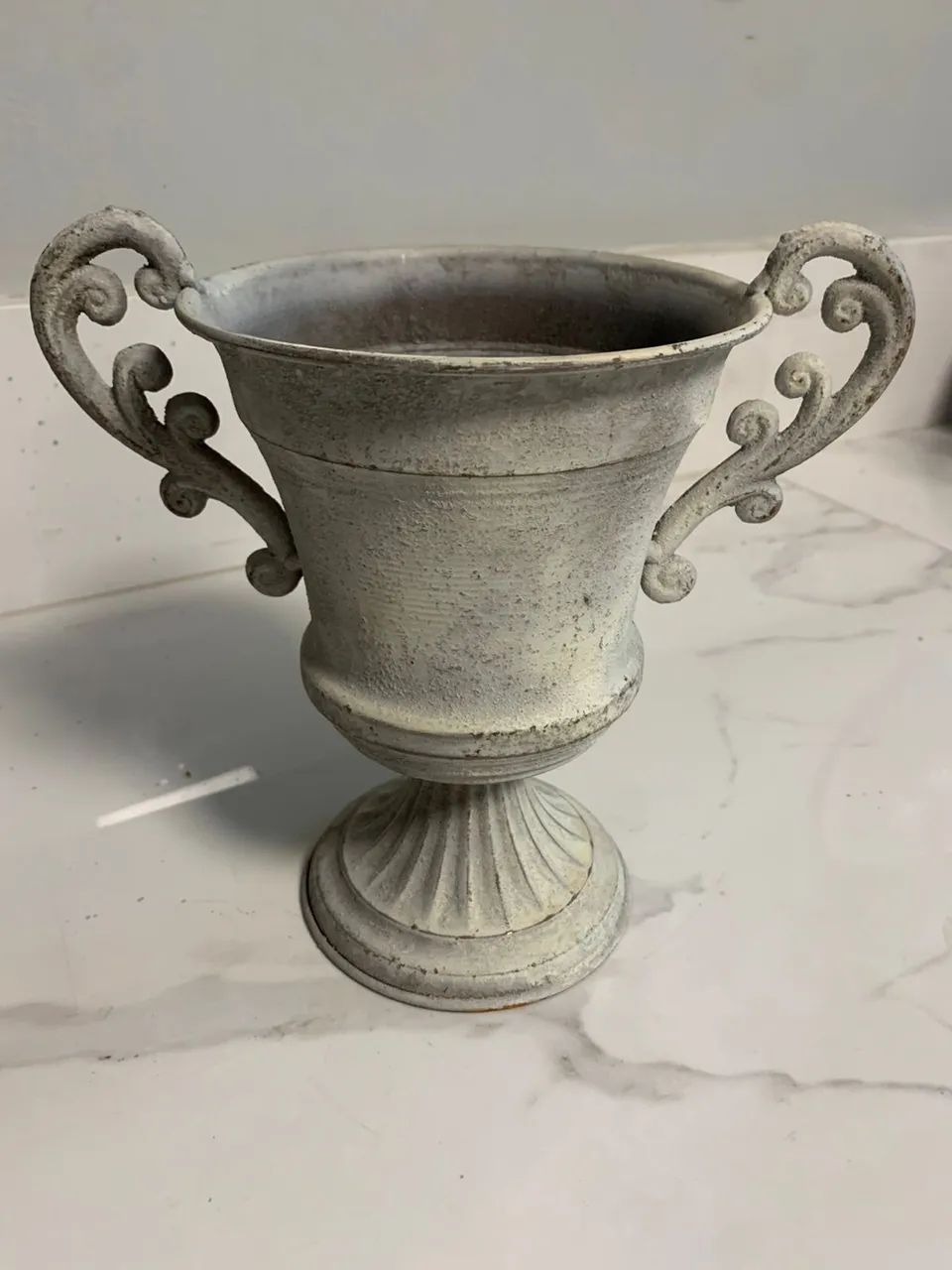 Vaso clássico de ferro  - Foto 3