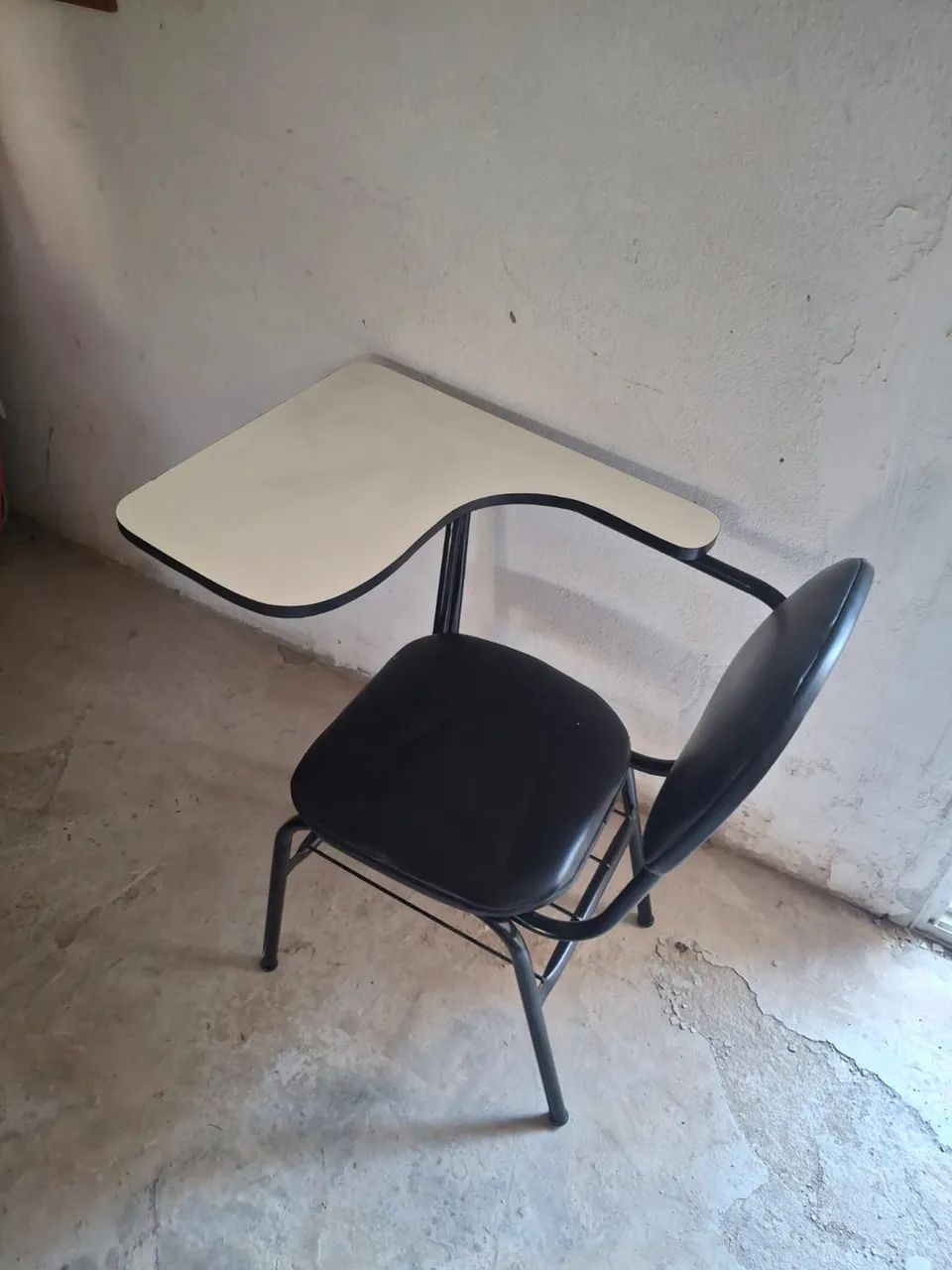 Cadeira escolar  - Foto 2