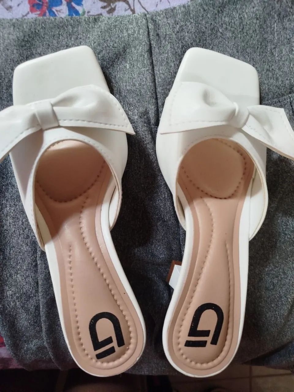 Sandália 33