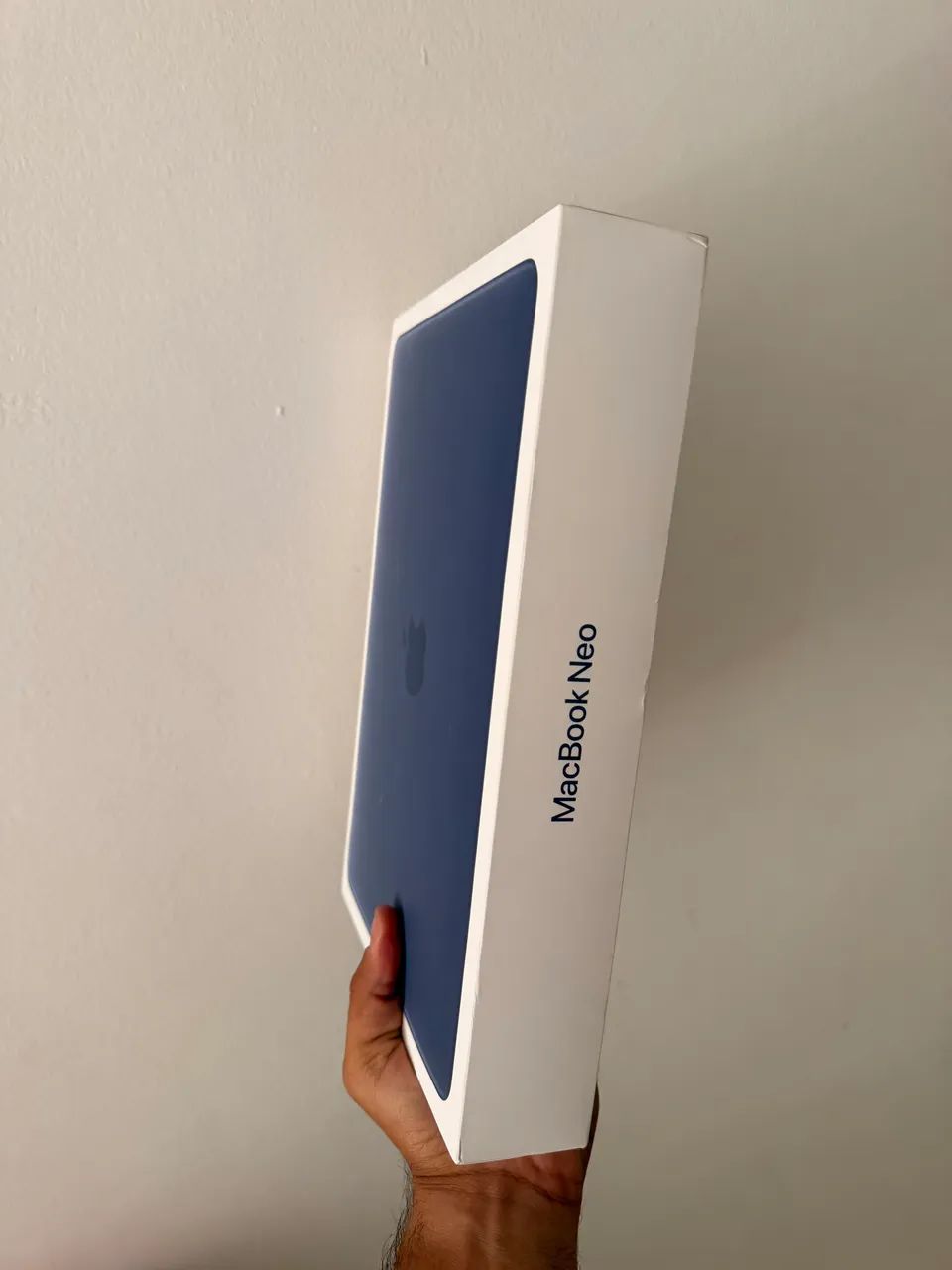 MacBook Neo Azul Lacrado - Foto 2