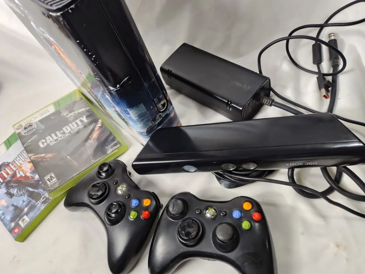 Xbox 360 RGH Com dois controles - Foto 5