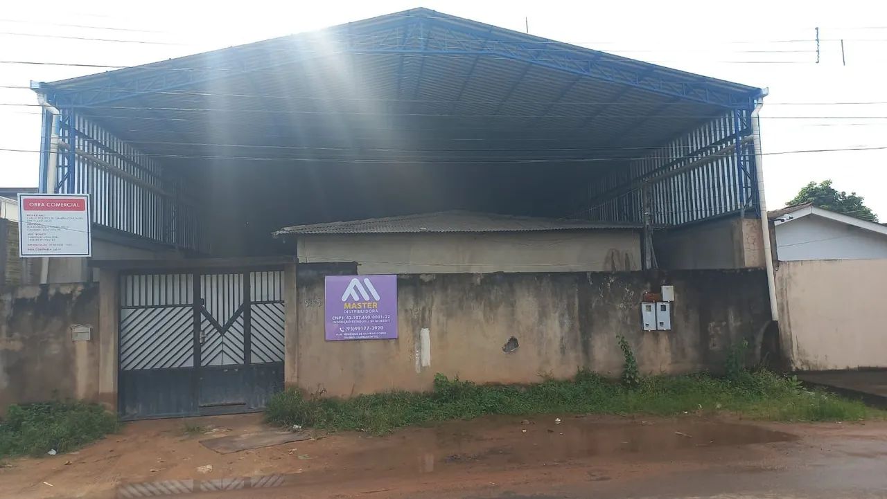 Vende-se ou aceito casa na negociação 