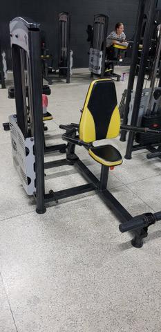 Máquina Tríceps Sentado HiperFitness - Foto 2