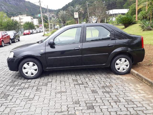 Logan 2010 completo com apenas 76.000 km rodados - Foto 6