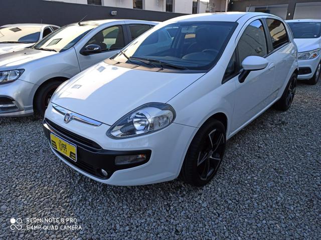 Punto Essence 1.6 2013 - Foto 9