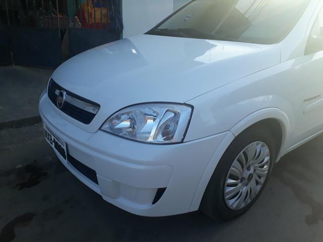 Corsa Premium sedã 1.4 20mil