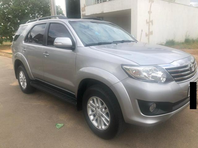 Vendo hilux sw4 flex