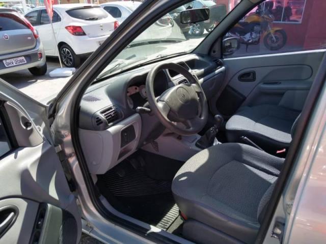 Clio 1.0 16V - Foto 8