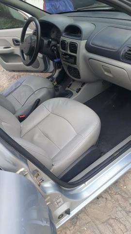 Clio sedan 2005/2006 1.6 16v - Foto 5