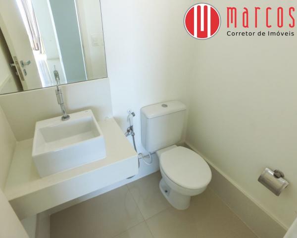 Apartamento de frente para o mar 3 suítes na Enseada Azul - Foto 13