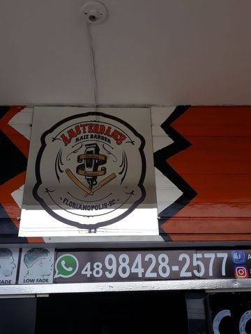 Preciso de Barbeira com experiência!!!
