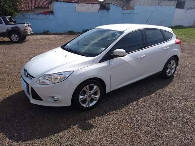 Ford Focus Hatch, 2014/2015, muito novo - Foto 2