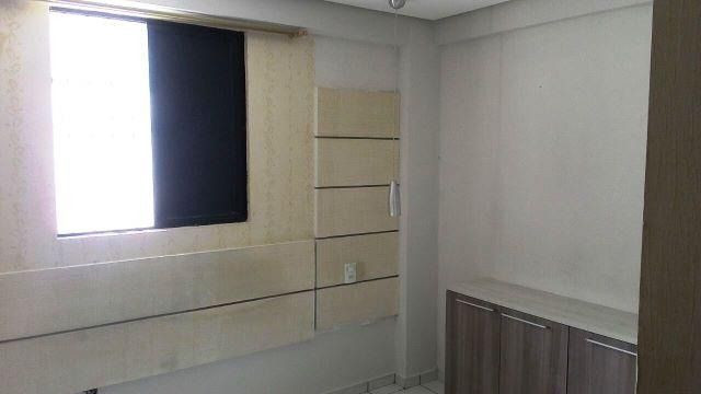 Apartamento nos Bancários com 2 qtos, sendo 1 suíte e escritório! - Foto 6
